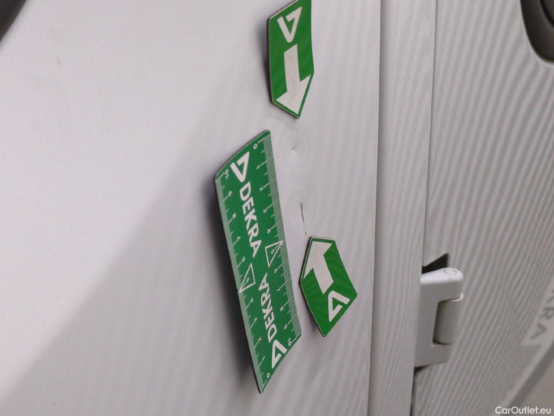  Renault  Master RENAULT  DC VU 4p Châssis double cabine DC GCf Trac F3500 L3 dCi 130 E6 #38