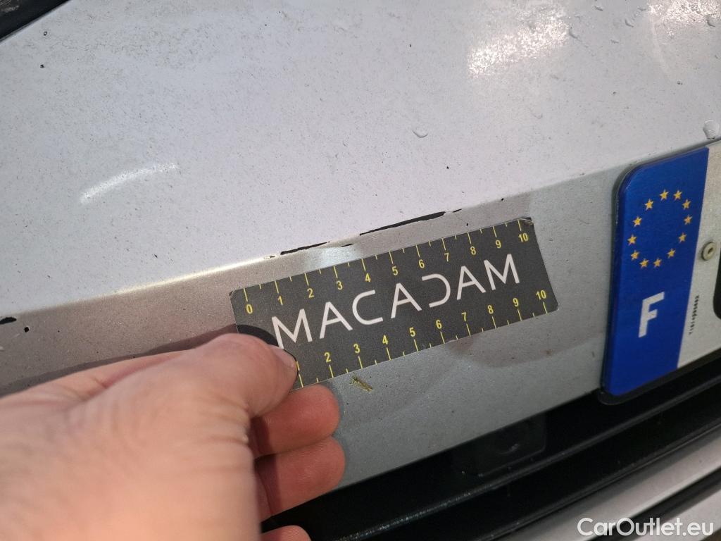  Volkswagen  Golf  VOLKSWAGEN / 2020 / 5P / Berline 1.0 eTSI OPF 110 DSG7 Life Business #9