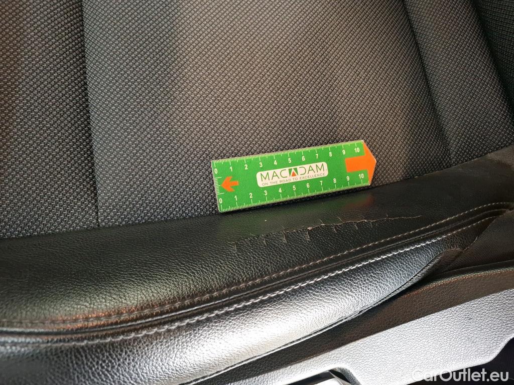  Renault  Kangoo RENAULT  / 2021 / 4P / Fourgonnette Extra - Blue dCi95 Sésame Ouvre Toi #2