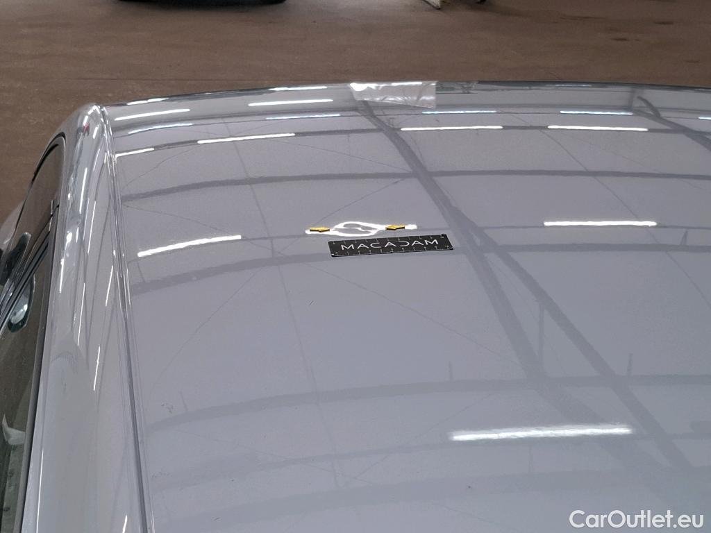  Volkswagen  Golf  VOLKSWAGEN / 2020 / 5P / Berline 1.0 eTSI OPF 110 DSG7 Life Business #2