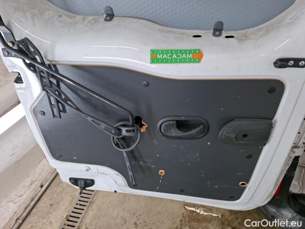  Renault  Kangoo  Express Compact Générique (L0) 1.5 dCi 75CV BVM5 E6 #15