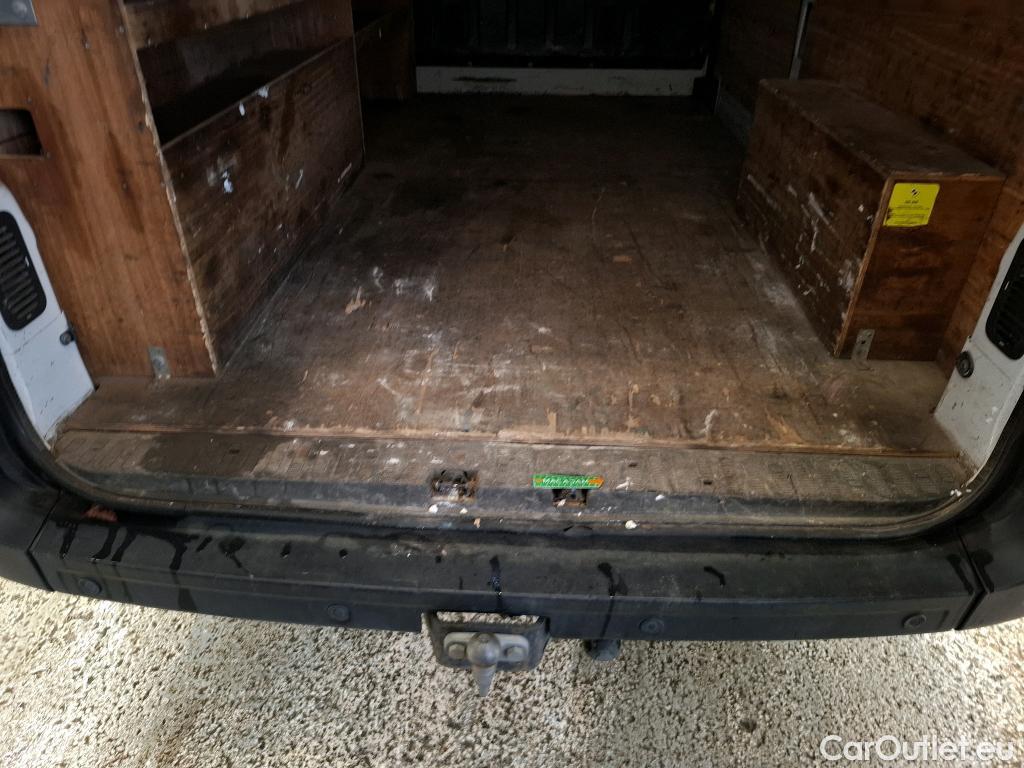  Renault  Master  III Fourgon L2H2 3 5 Grand Confort dCi 130CV BVM6 E6 #20