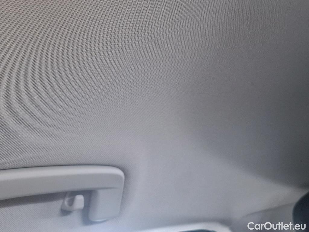  Volkswagen  Golf  VOLKSWAGEN / 2020 / 5P / Berline 1.0 eTSI OPF 110 DSG7 Life Business #35