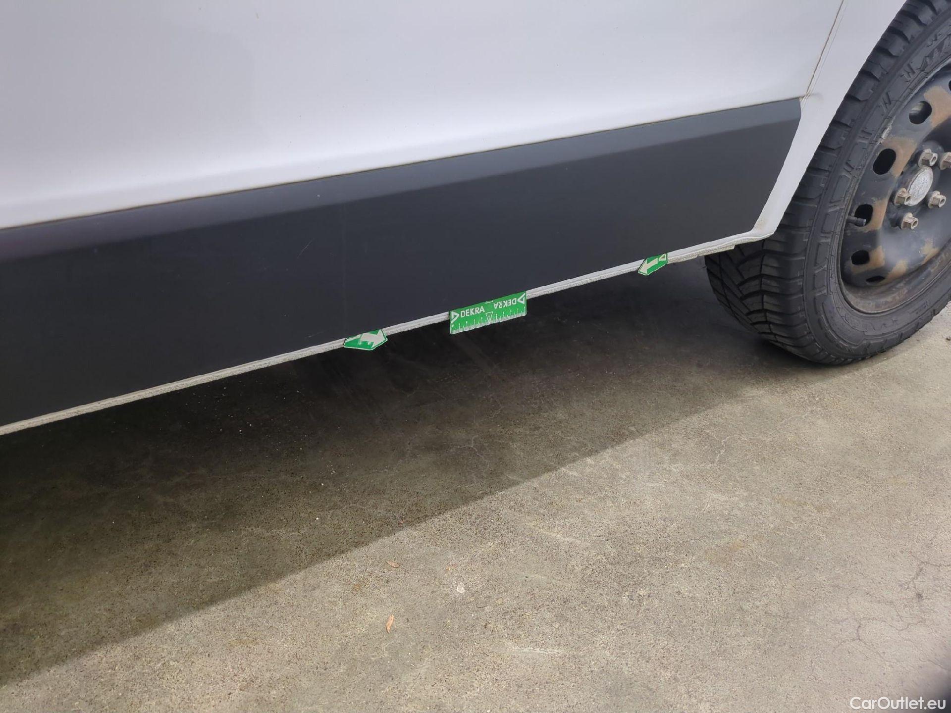  Renault  Trafic  Furgon Grand Confort L1H1 1000 1.6 dCi 120CV BVM6 E6 #81