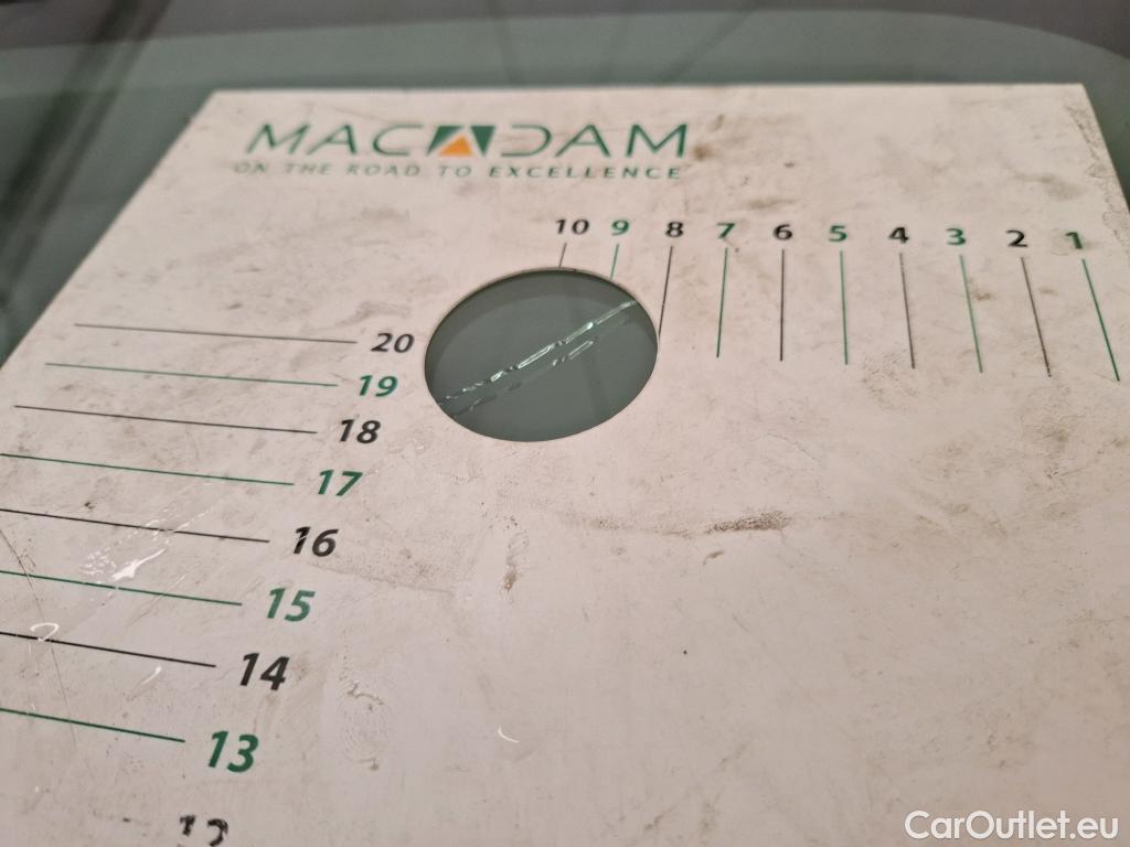  Renault  Master  III Fourgon L2H2 3 5 Grand Confort dCi 130CV BVM6 E6 #10