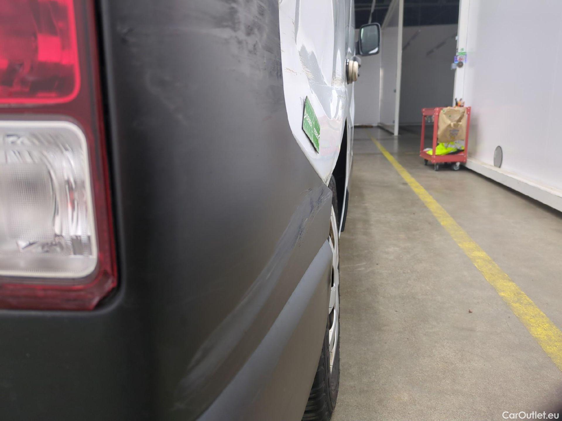  Renault  Trafic  Furgon Grand Confort L1H1 1000 1.6 dCi 120CV BVM6 E6 #50