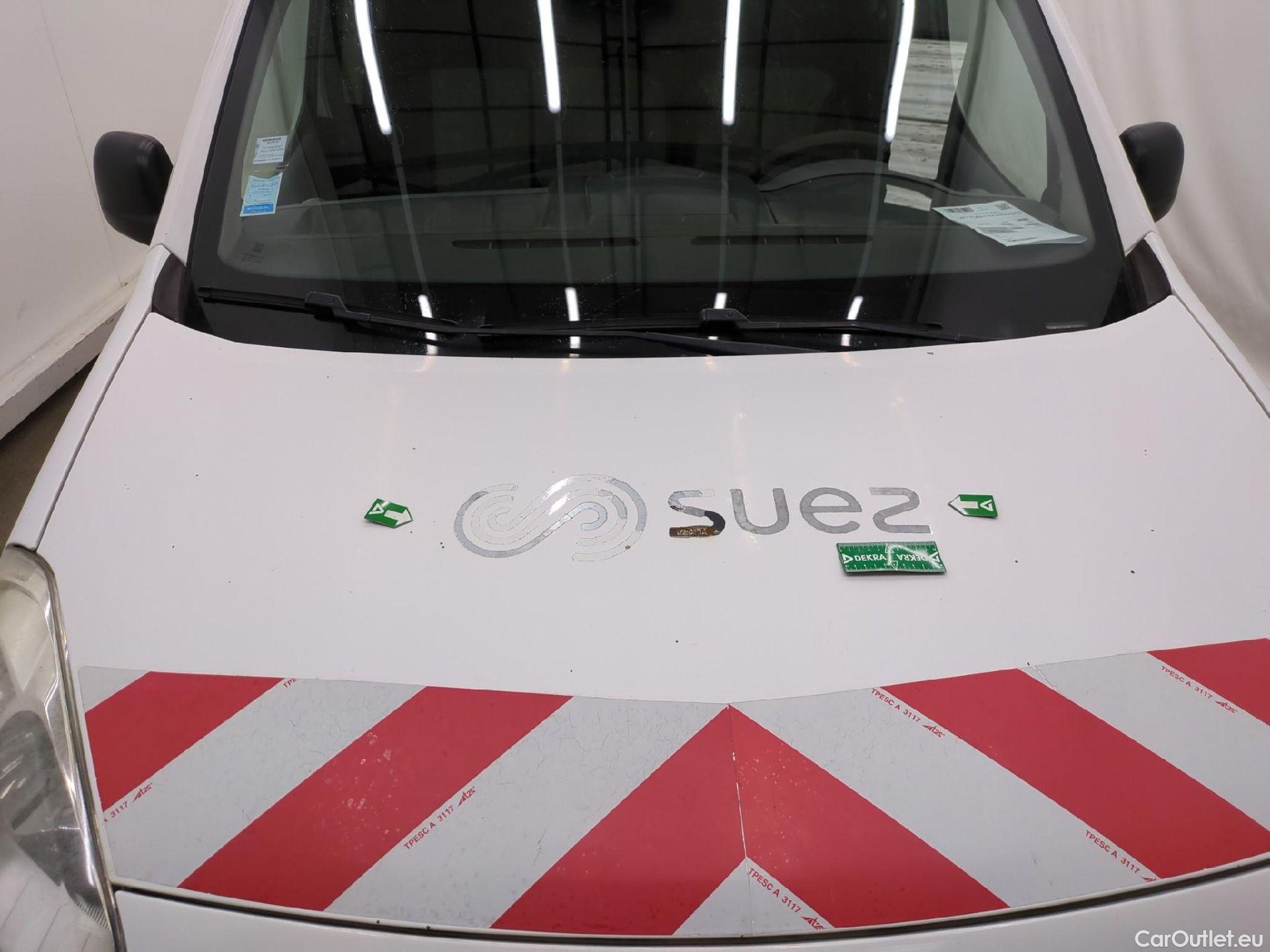  Citroen  Berlingo  Fourgon Club L1 (Court) 1.6 BlueHDi 100CV BVM5 E6 #31