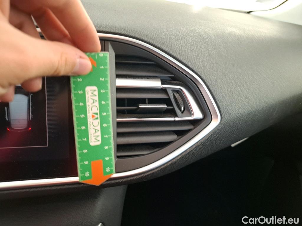  Peugeot  308  Premium Pack 1.5 HDI 100CV BVM6 E6dT #9