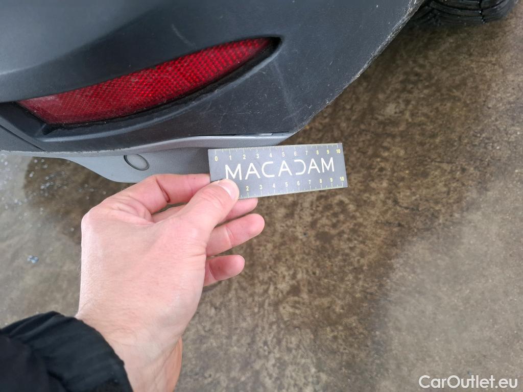  Renault  Kangoo RENAULT  / 2021 / 4P / Fourgonnette EXTRA - BLUE DCI 95 #102