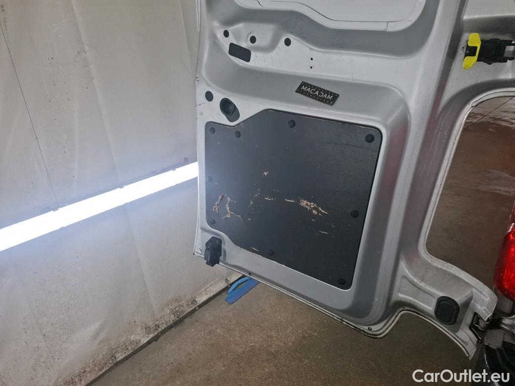  Peugeot  Expert  Fourgon Asphalt L2 2.0 HDi 120CV BVM6 E6dT #4