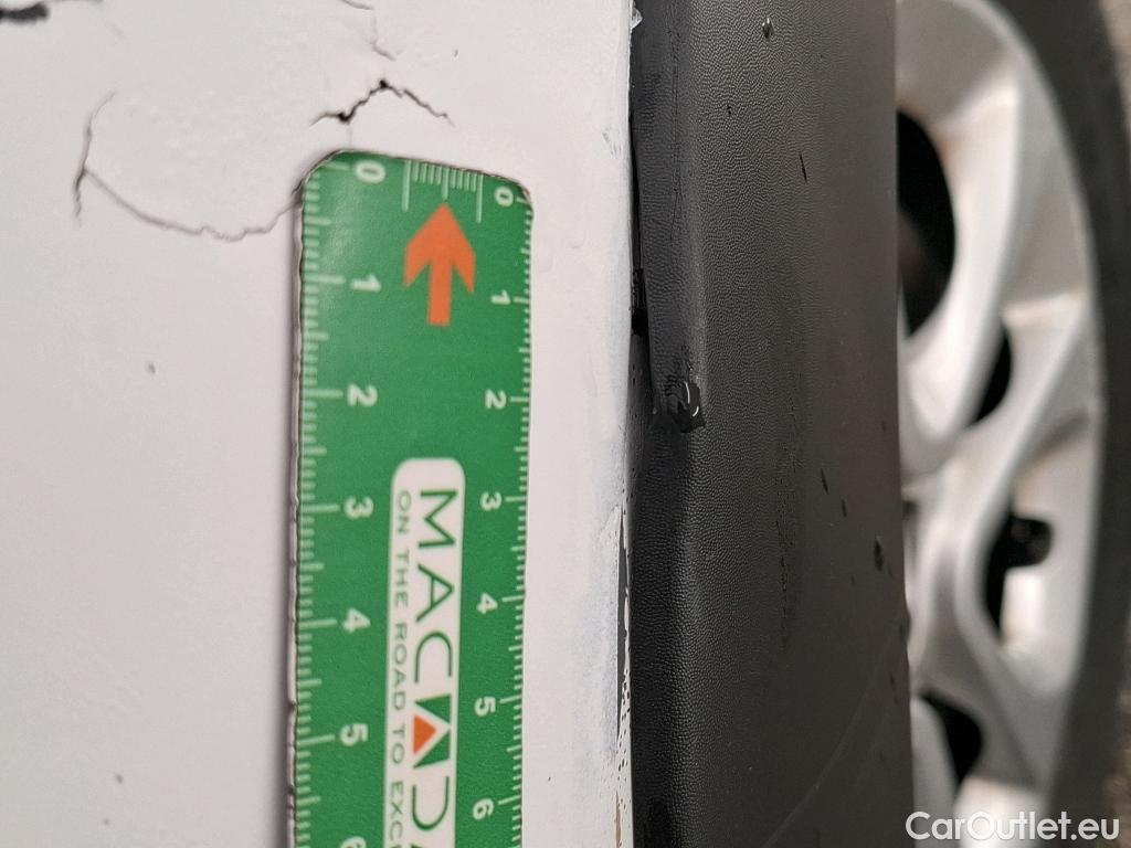  Citroen  C3  Société Feel 1.5 BlueHDI 100CV BVM5 E6dT #12