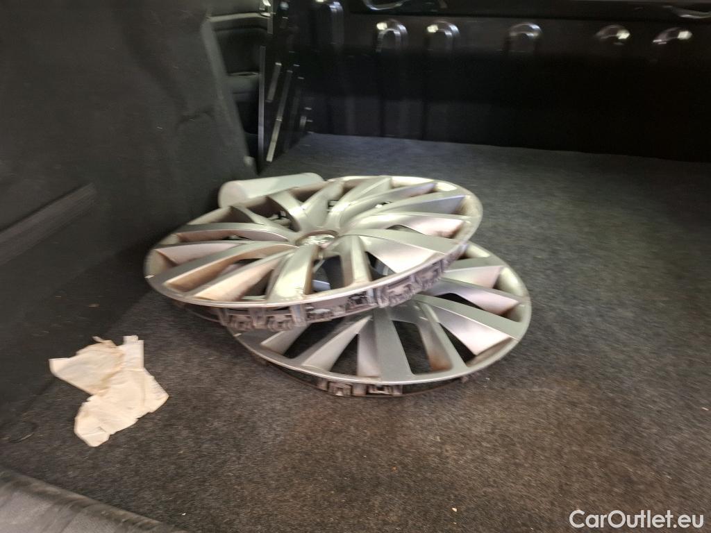  Peugeot  308  Premium Pack 1.5 HDI 100CV BVM6 E6dT #23