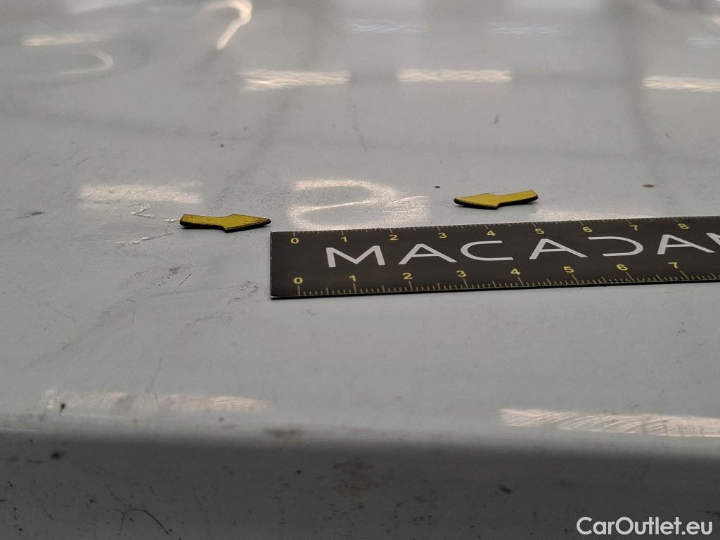  Renault  Kangoo RENAULT  / 2021 / 4P / Fourgonnette EXTRA - BLUE DCI 95 #84