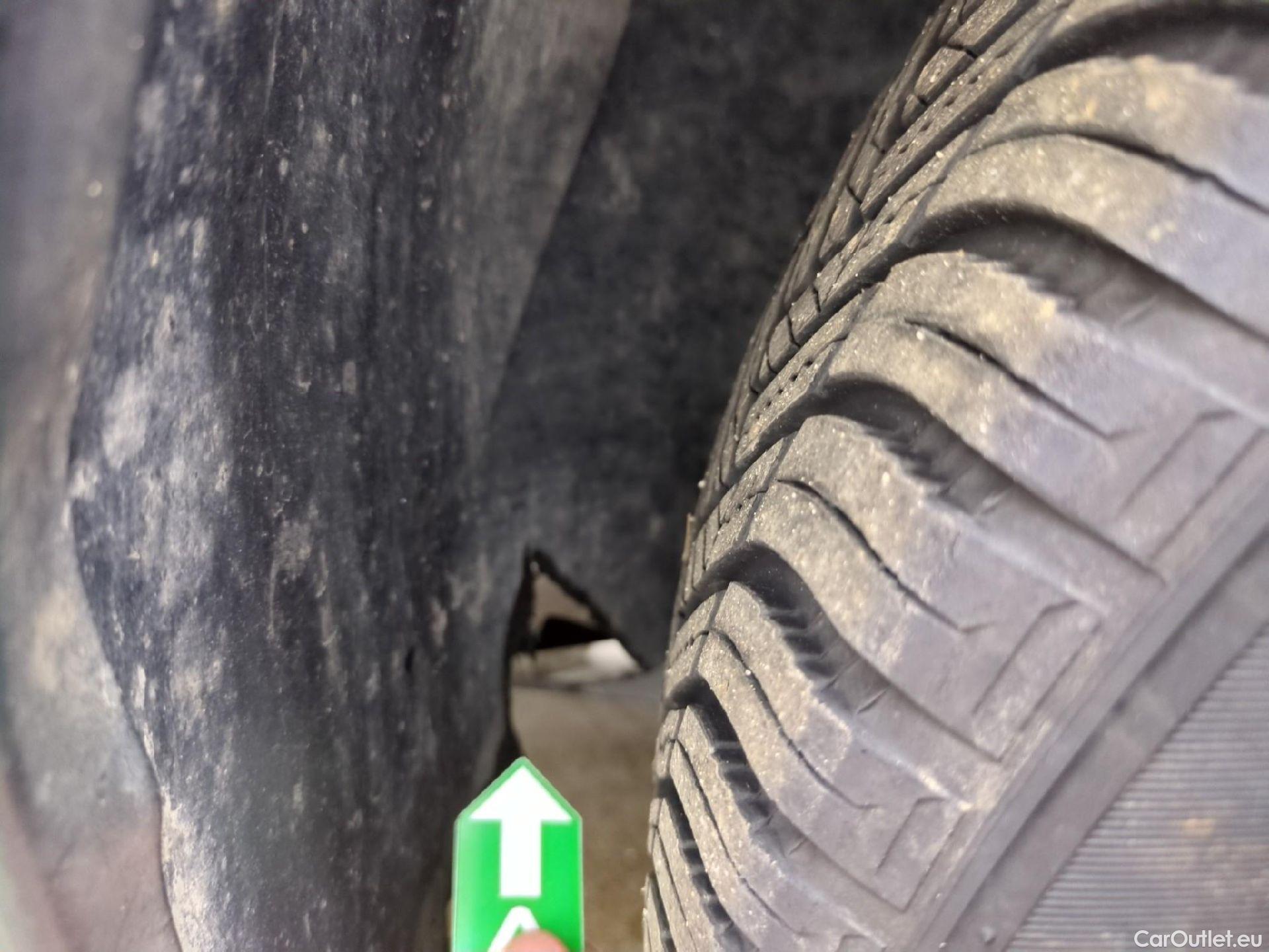  Citroen  Berlingo  Fourgon Club L1 (Court) 1.6 BlueHDi 100CV BVM5 E6 #14