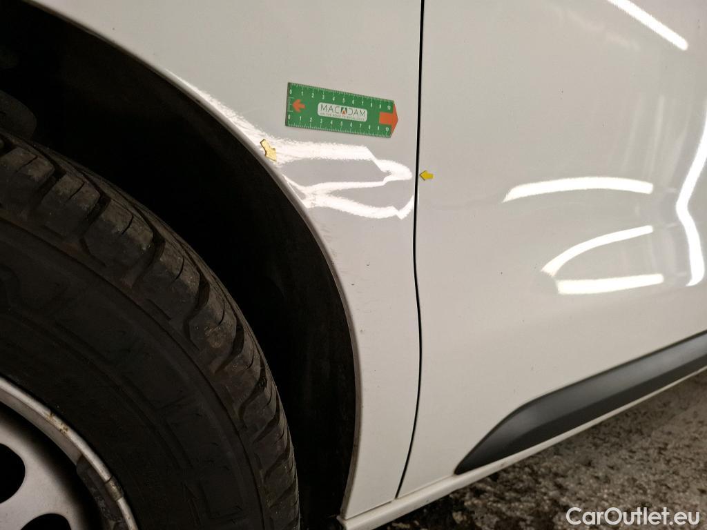  Peugeot  Expert PEUGEOT  / 2016 / 4P / Fourgon tôlé 1.5 BLUEHDI 120 S&S COMPACT PREMIUM #15