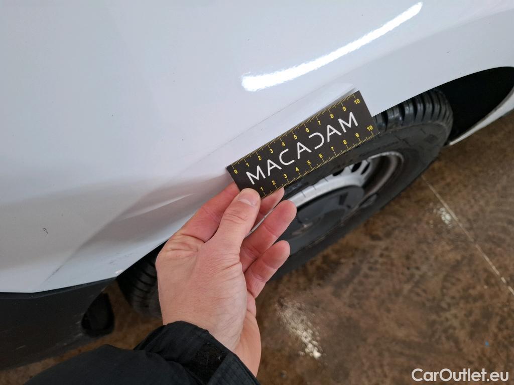  Renault  Kangoo RENAULT  / 2021 / 4P / Fourgonnette EXTRA - BLUE DCI 95 #87