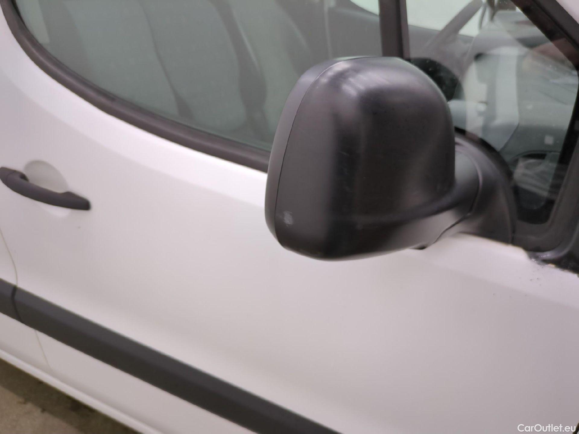  Citroen  Berlingo  Fourgon Club L1 (Court) 1.6 BlueHDi 100CV BVM5 E6 #23