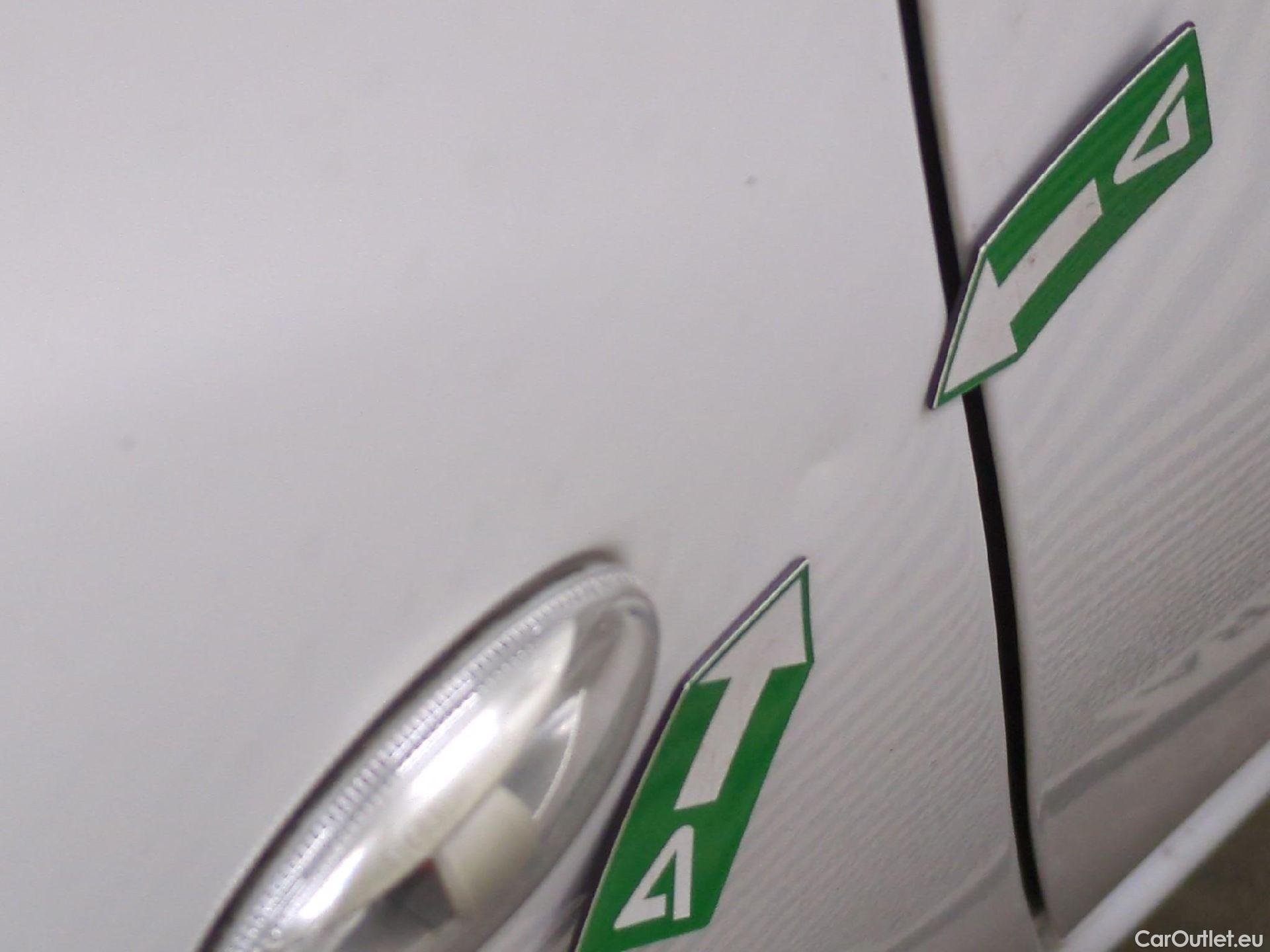  Citroen  Berlingo  Fourgon Club L1 (Court) 1.6 BlueHDi 100CV BVM5 E6 #37