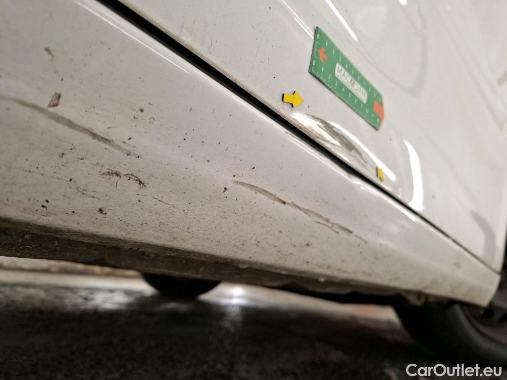  Peugeot  308  Premium Pack 1.5 HDI 100CV BVM6 E6dT #2