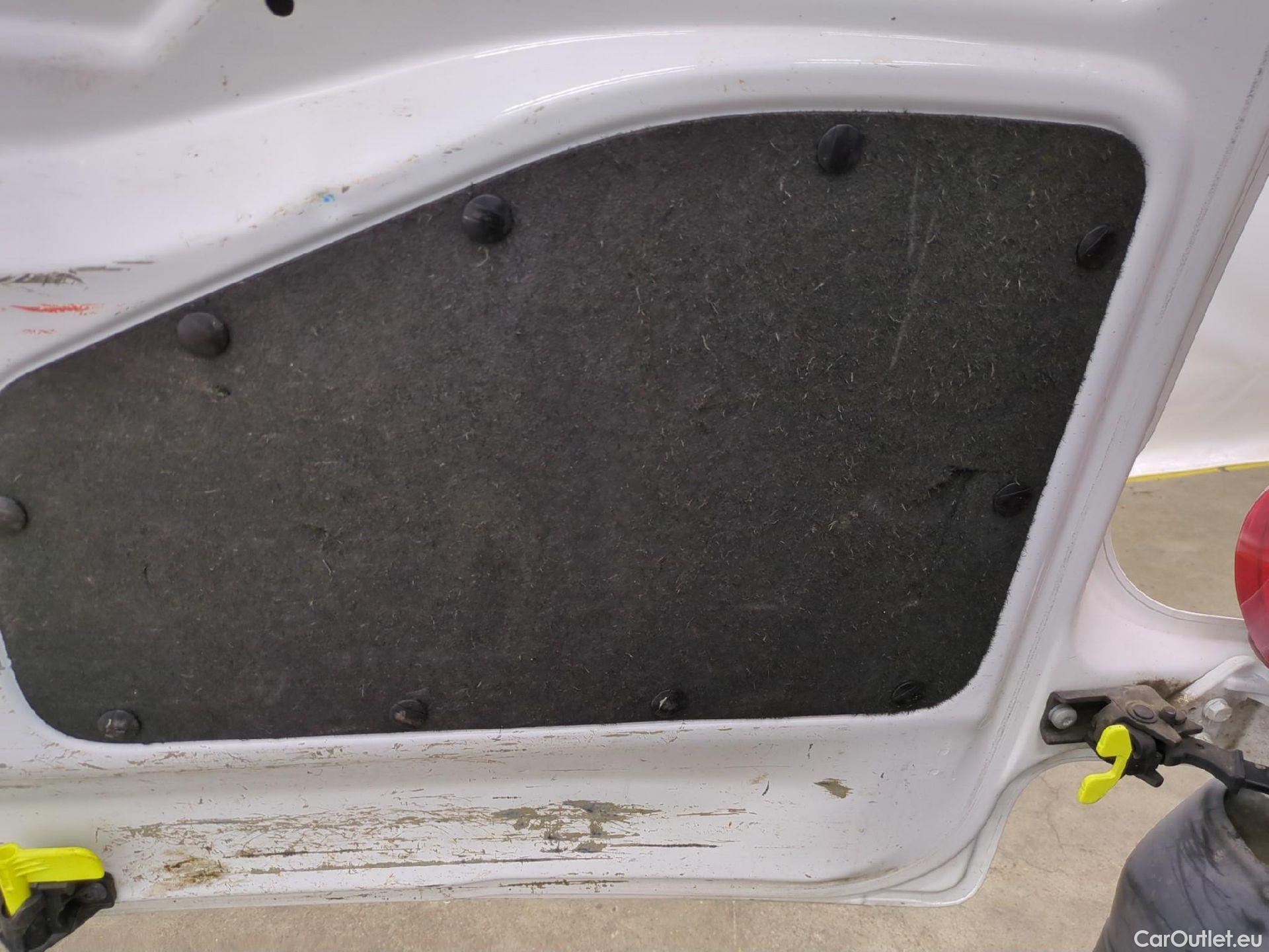  Citroen  Berlingo  Fourgon Club L1 (Court) 1.6 BlueHDi 100CV BVM5 E6 #11