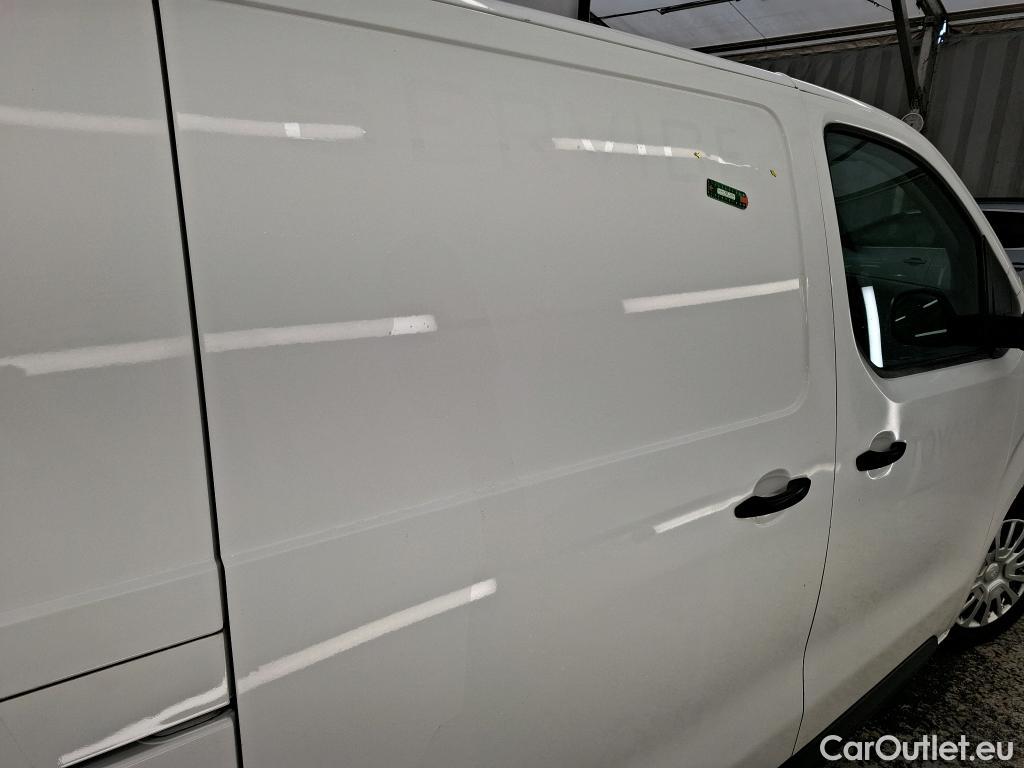  Toyota  Proace TOYOTA  / 2016 / 4P / Fourgon tôlé 2.0 D LONG 120 D-4D BUSINESS #5