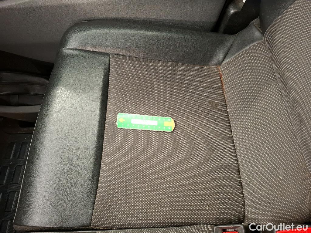  Toyota  Proace TOYOTA  / 2016 / 4P / Fourgon tôlé 2.0 D LONG 120 D-4D BUSINESS #34