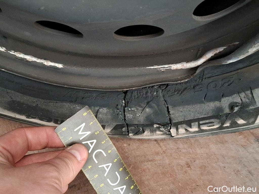  Citroen  Berlingo  Fourgon Club M 1000 1.5 BlueHDi 130CV BVA8 E6dT #38