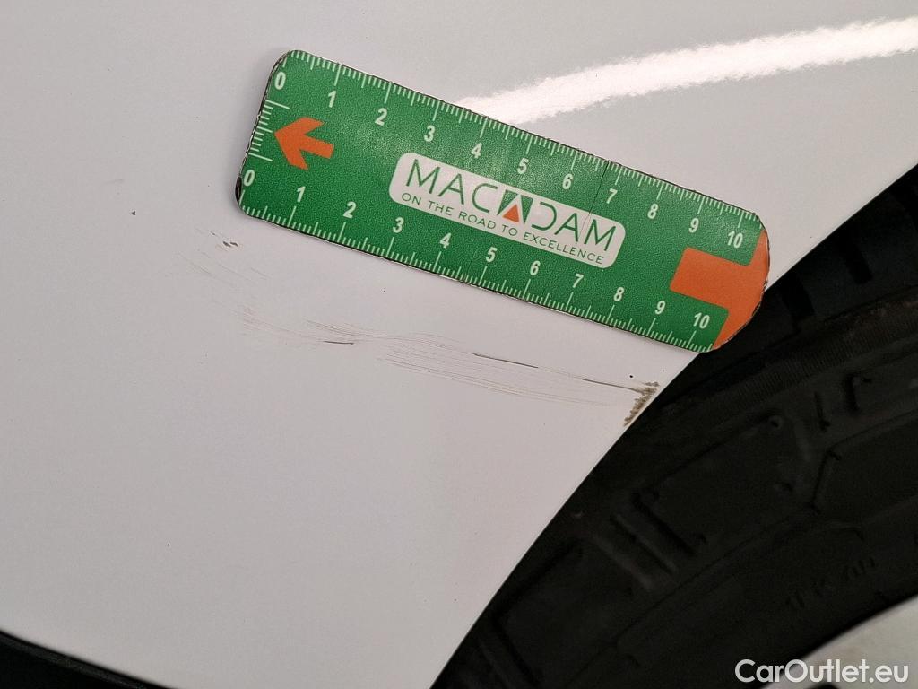  Toyota  Proace TOYOTA  / 2016 / 4P / Fourgon tôlé 2.0 D LONG 120 D-4D BUSINESS #22