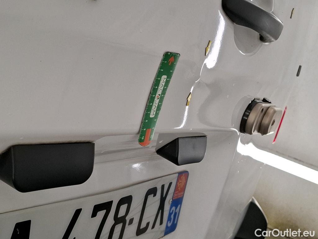  Toyota  Proace TOYOTA  / 2016 / 4P / Fourgon tôlé 2.0 D LONG 120 D-4D BUSINESS #29