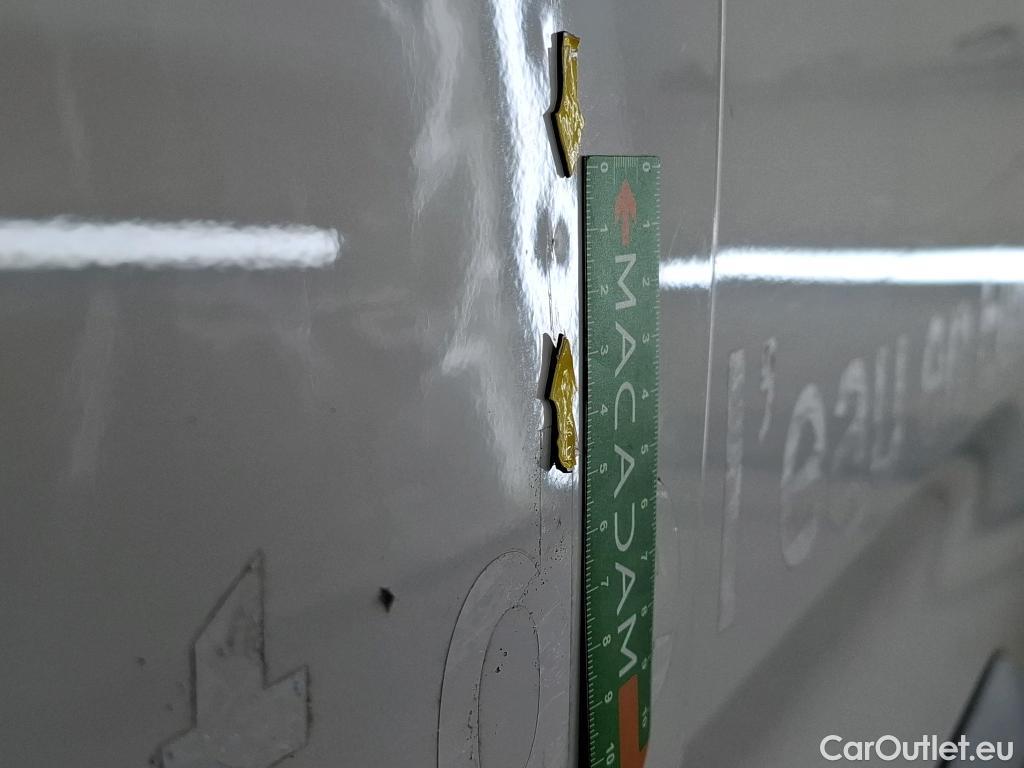  Citroen  Berlingo CITROEN  / 2018 / 4P / Fourgonnette M 1000kg BlueHDi 130 S&S EAT8 Club #13