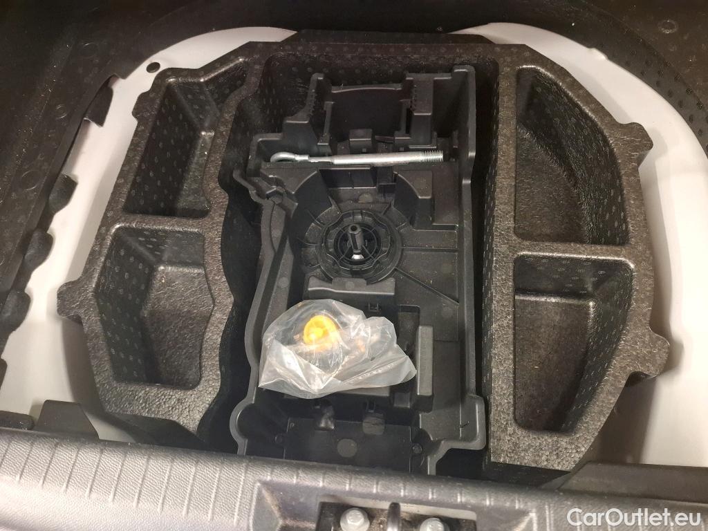  Peugeot  208  Premium 1.5 HDi 100CV BVM6 E6d #19