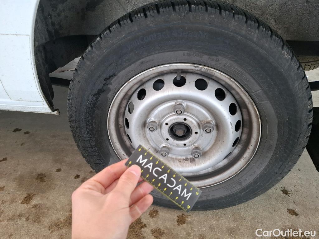  Ford  Transit FORD  Custom / 2018 / 4P / Fourgon tôlé 2.0 ECOBLUE 105 280 L1H1 TREND BUSINESS #64