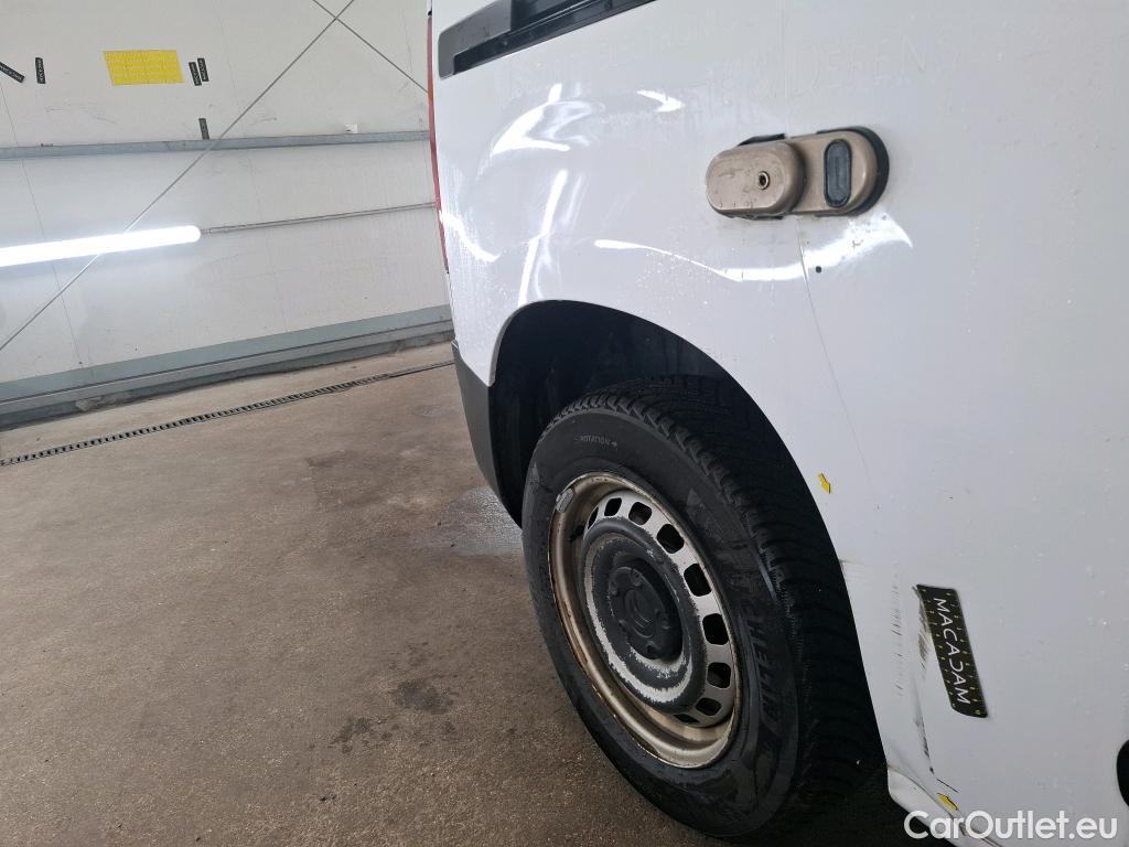  Citroen  Berlingo  Fourgon Driver M 650 1.5 BlueHDi 100CV BVM6 E6d #11