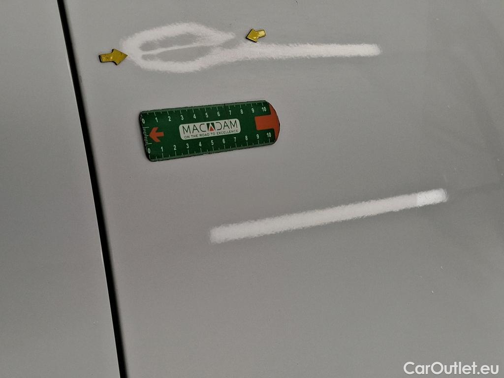  Toyota  Proace TOYOTA  / 2016 / 4P / Fourgon tôlé 2.0 D LONG 120 D-4D BUSINESS #2