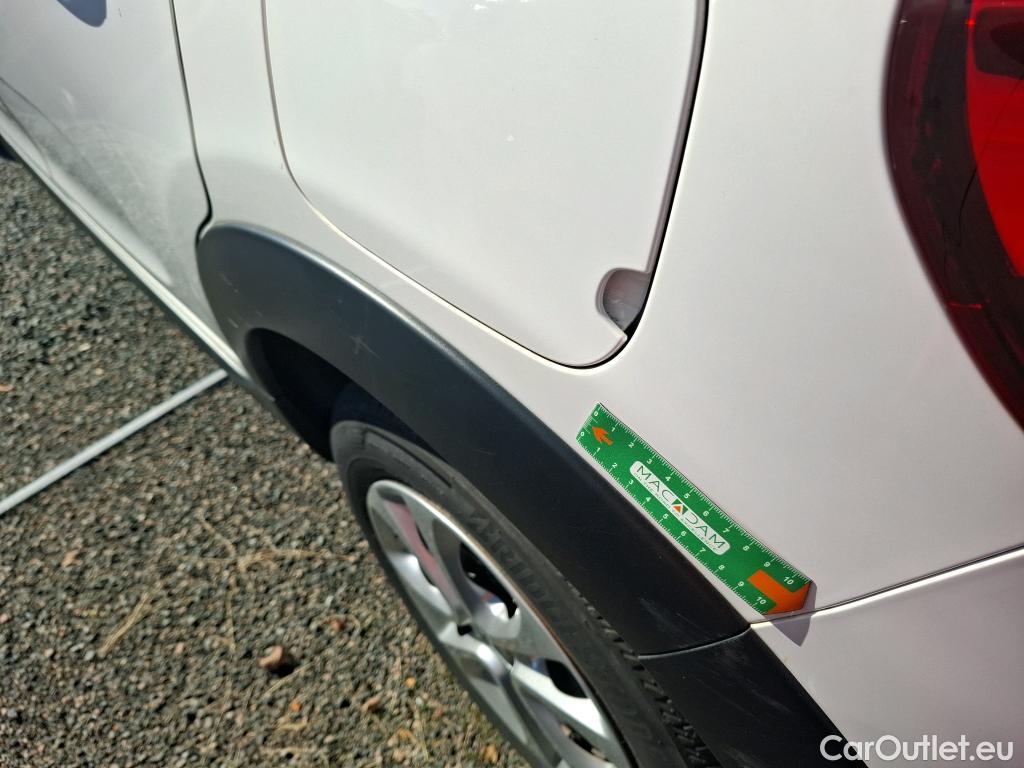  Citroen  C3  Feel Business 1.2 PureTech 80CV BVM5 E6d #10