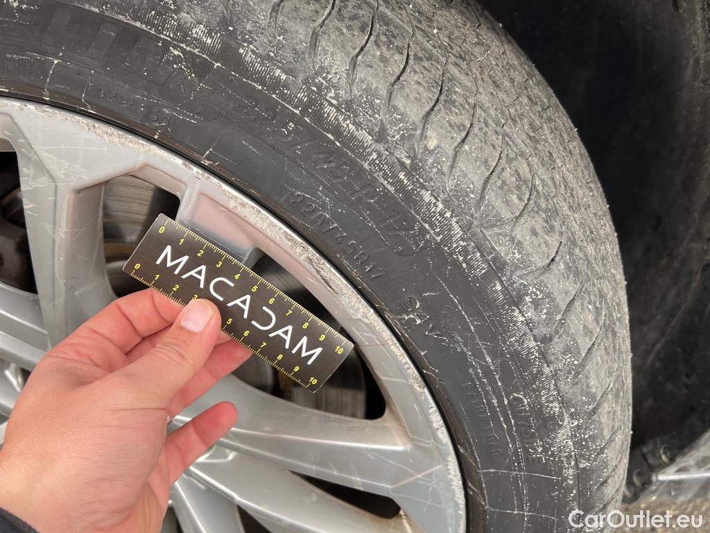  Audi  A3 AUDI  Sportback / 2020 / 5P / Berline 40 TFSI e 204 S Tronic Business Line #3