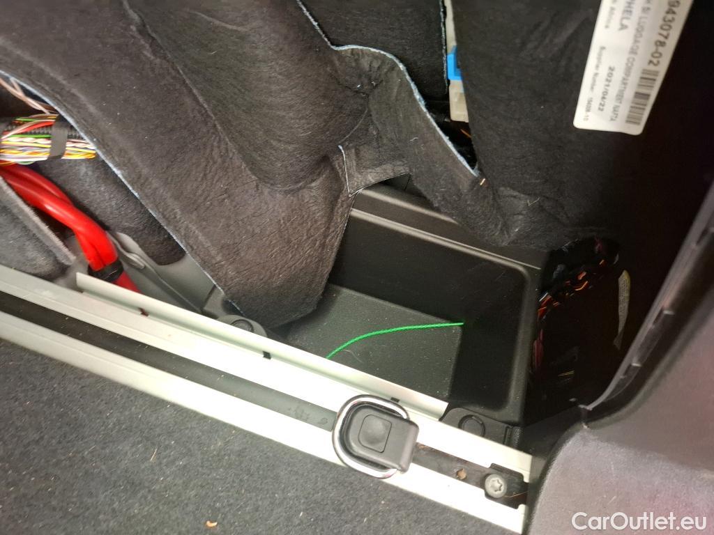  Bmw  X3 Série  sDrive 18d Luxury 2.0 150CV BVA8 E6d #38