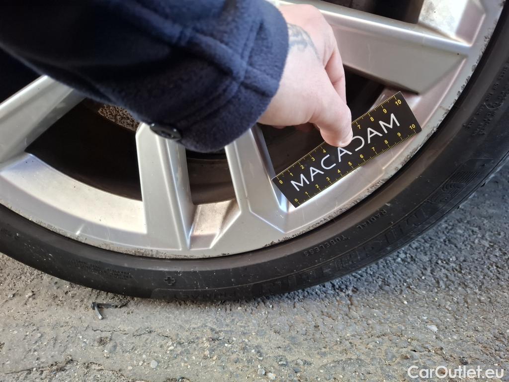  Audi  A3 AUDI  Sportback / 2020 / 5P / Berline 40 TFSI e 204 S Tronic Business Line #47