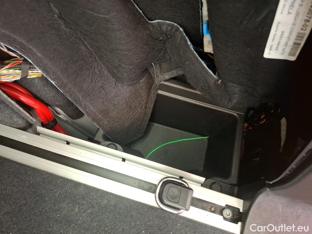  Bmw  X3 Série  sDrive 18d Luxury 2.0 150CV BVA8 E6d #26