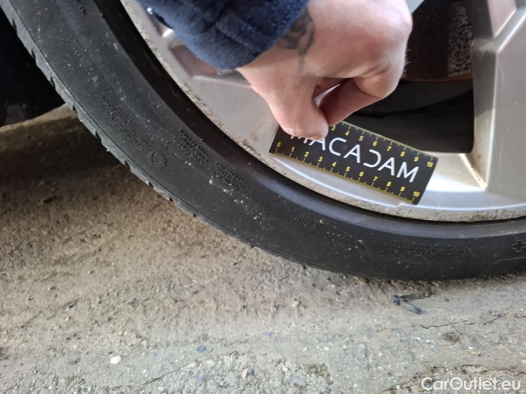  Audi  A3 AUDI  Sportback / 2020 / 5P / Berline 40 TFSI e 204 S Tronic Business Line #50