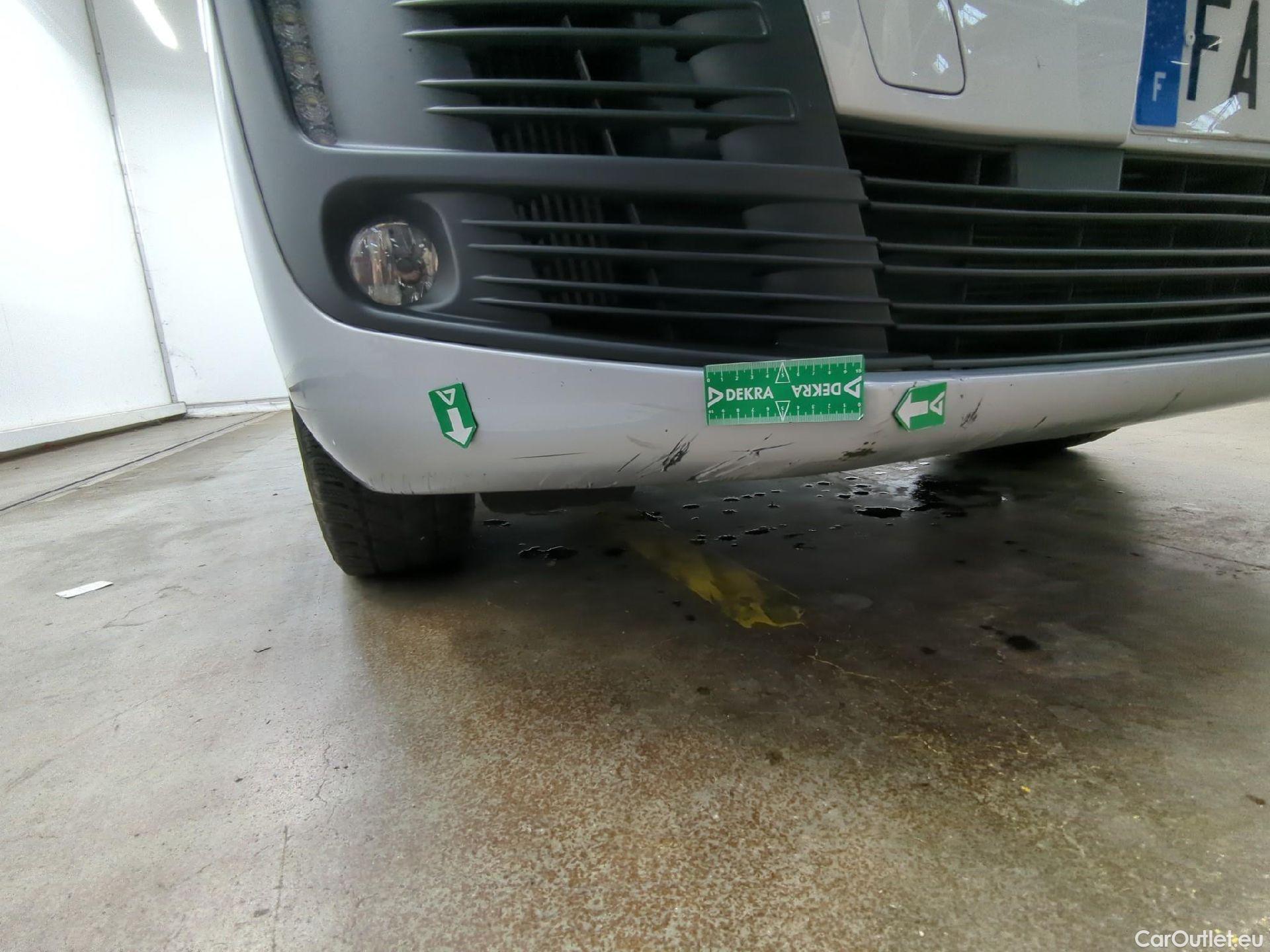  Citroen  Jumpy Spacetourer Business XL (L3) 2.0 BlueHDi 150CV BVM6 E6dT #32