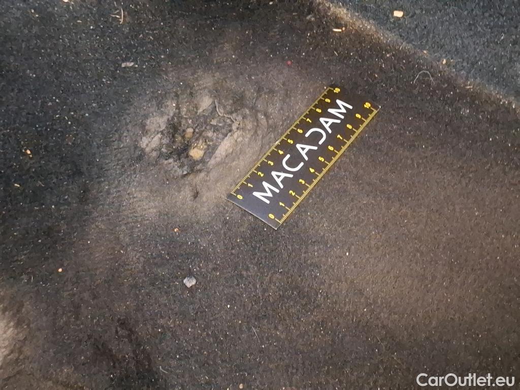  Hyundai  Konna HYUNDAI Kona / 2020 / 5P / SUV 1.0 T-GDI 120 MHEV 48V N LINE EXECUTIVE #35