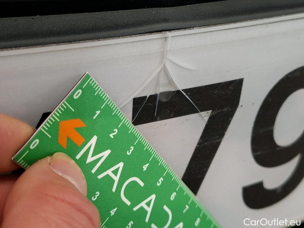  Mercedes  A-Klasse MERCEDES-BENZ Classe A 5p Berline A 200 AMG Line 7G-DCT #9