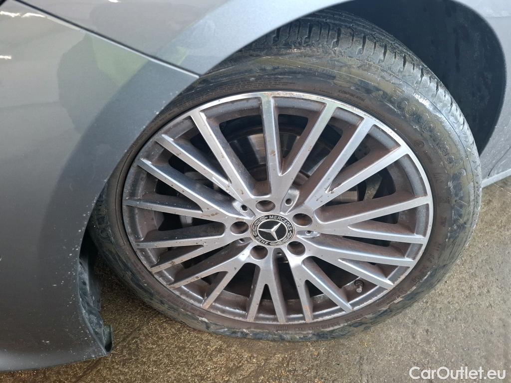  Mercedes  CLA-Klasse MERCEDES-BENZ CLA Coupe 2019 4P Coupé CLA 180 d Business Line BA8 #17