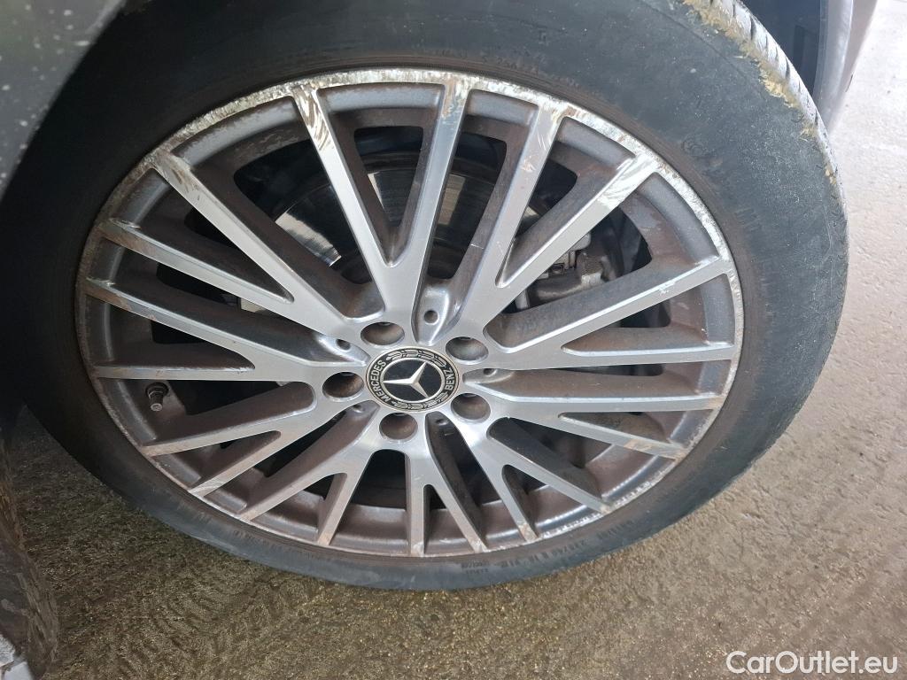  Mercedes  CLA-Klasse MERCEDES-BENZ CLA Coupe 2019 4P Coupé CLA 180 d Business Line BA8 #5