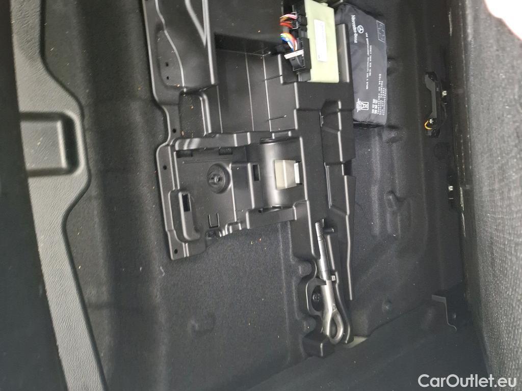  Mercedes  CLA-Klasse MERCEDES-BENZ CLA Coupe 2019 4P Coupé CLA 180 d Business Line BA8 #42