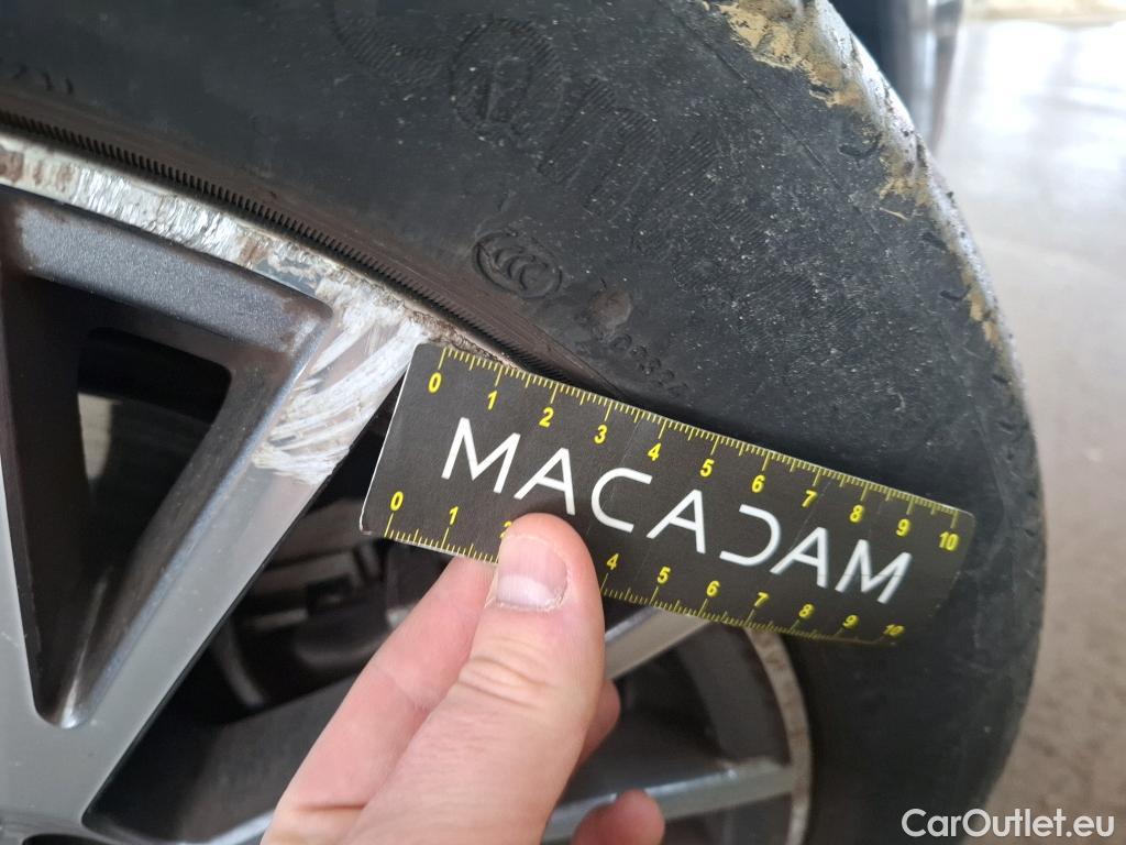  Mercedes  CLA-Klasse MERCEDES-BENZ CLA Coupe 2019 4P Coupé CLA 180 d Business Line BA8 #6