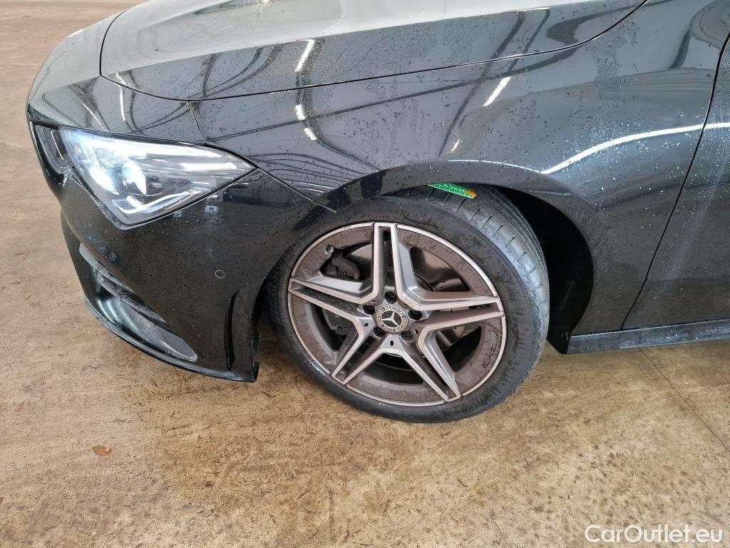  Mercedes  CLA-Klasse MERCEDES-BENZ CLA Coupe / 2019 / 4P / Coupé CLA 200 d AMG Line BA8 #4