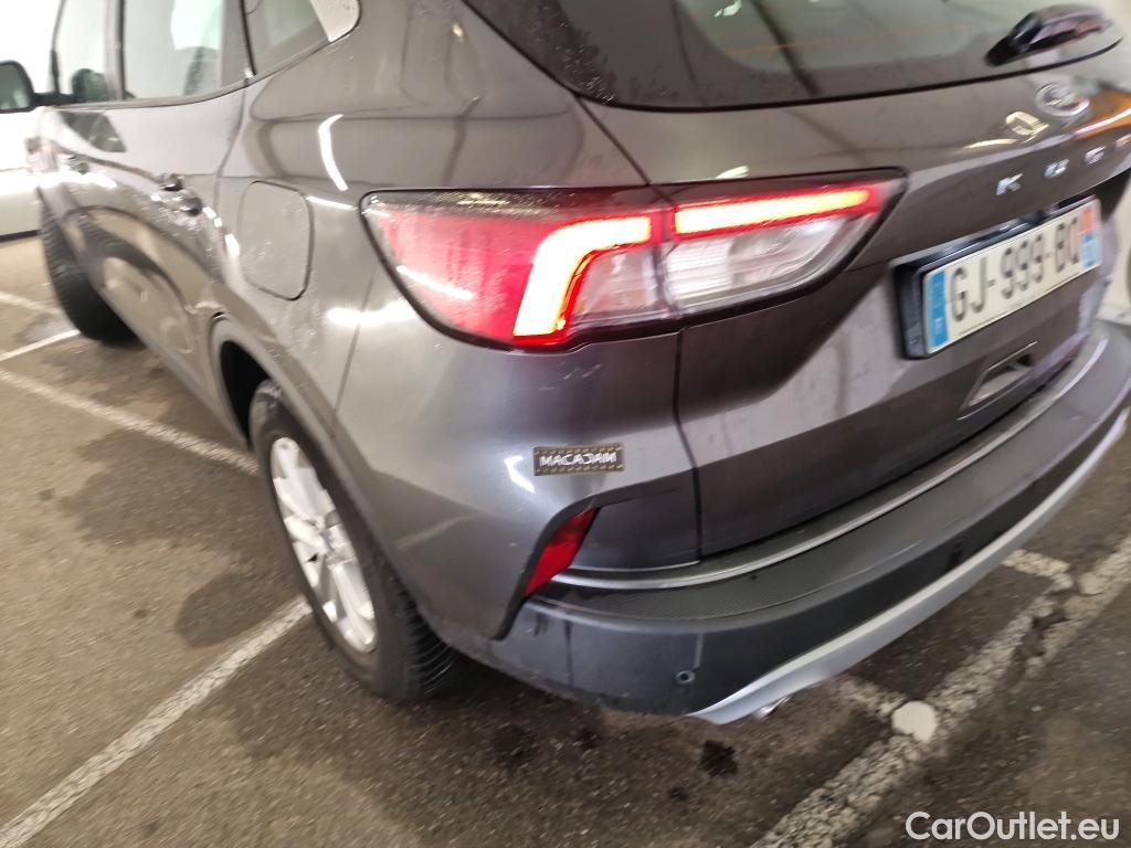  Ford  Kuga FORD  / 2019 / 5P / SUV 2.5 Dur 225 hybrid PHEV Pshift Titanium #10
