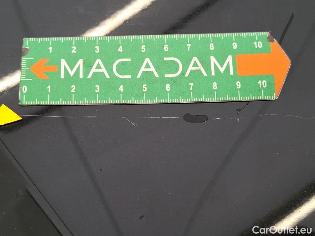  Mercedes  CLA-Klasse MERCEDES-BENZ CLA Coupe / 2019 / 4P / Coupé CLA 200 d AMG Line BA8 #2